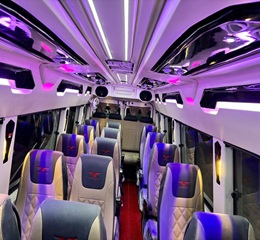 book tempo traveller in delhi